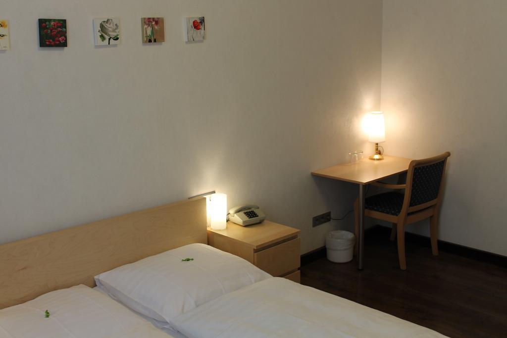 Hotel Weidenhof Düsseldorf Esterno foto