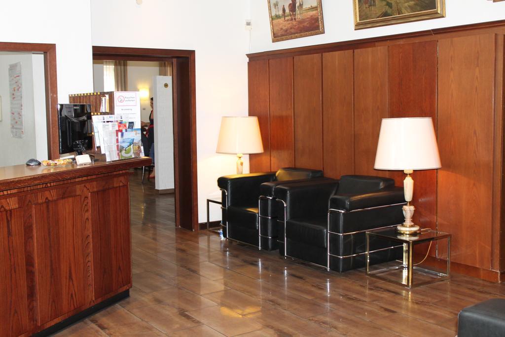 Hotel Weidenhof Düsseldorf Esterno foto