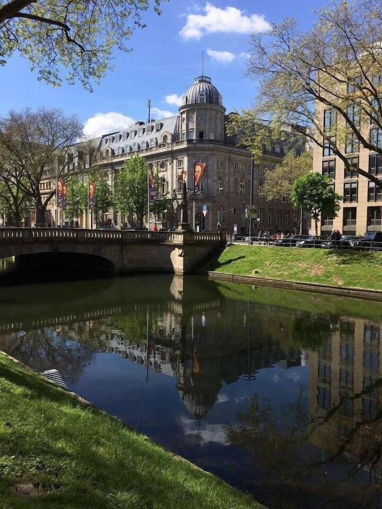 Hotel Weidenhof Düsseldorf Esterno foto
