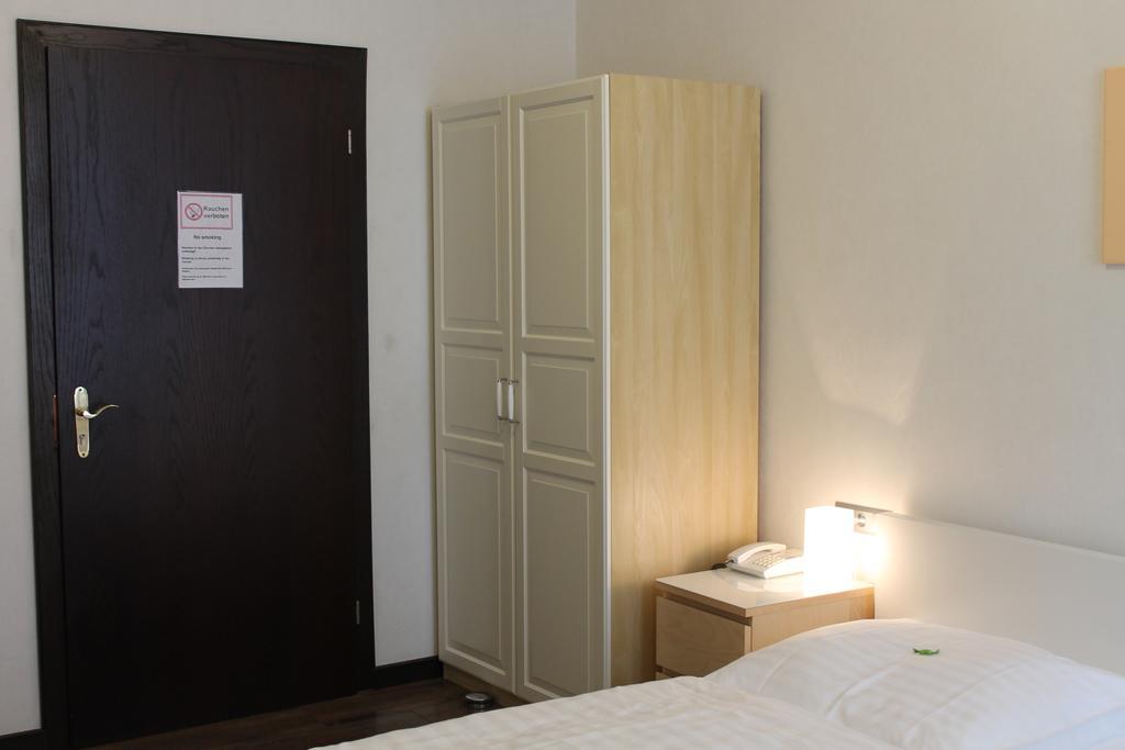 Hotel Weidenhof Düsseldorf Esterno foto